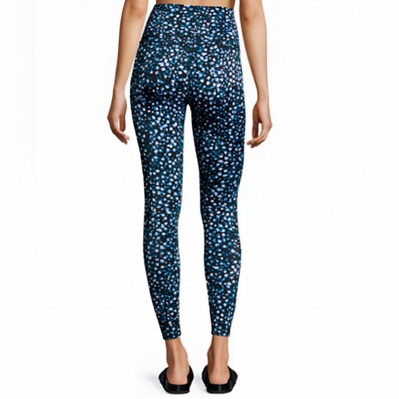 Beyond Yoga - Ankle length leggings in black with blue/white - Size L - Picture 3 of 8